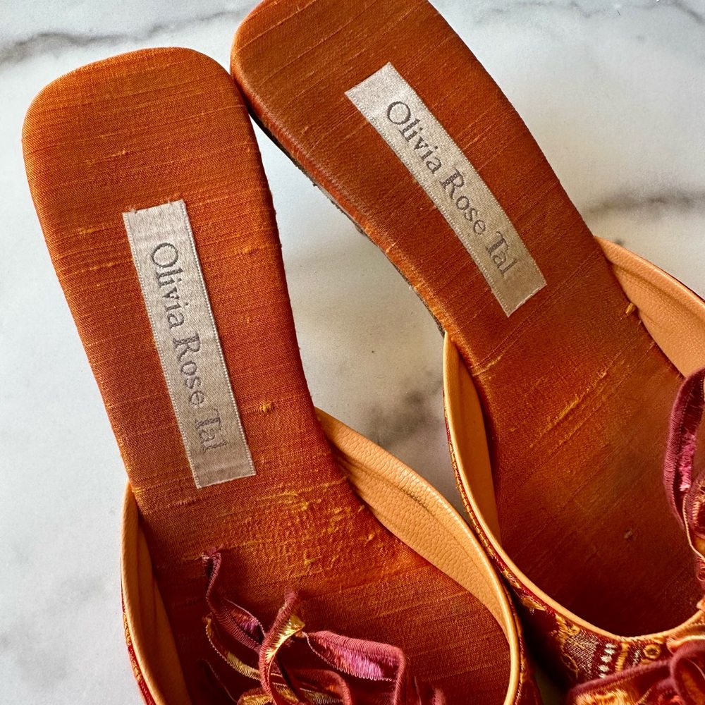 Olivia Rose Tal Silk Pom-Pom Mules Size 8 - Picture 9 of 12